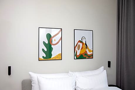 Spacious Apartment with Kitchen - 2 Bedroom