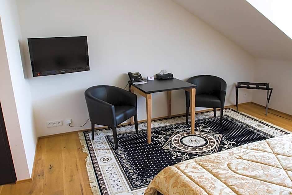 Hotel Panství Dlouhá Lhota