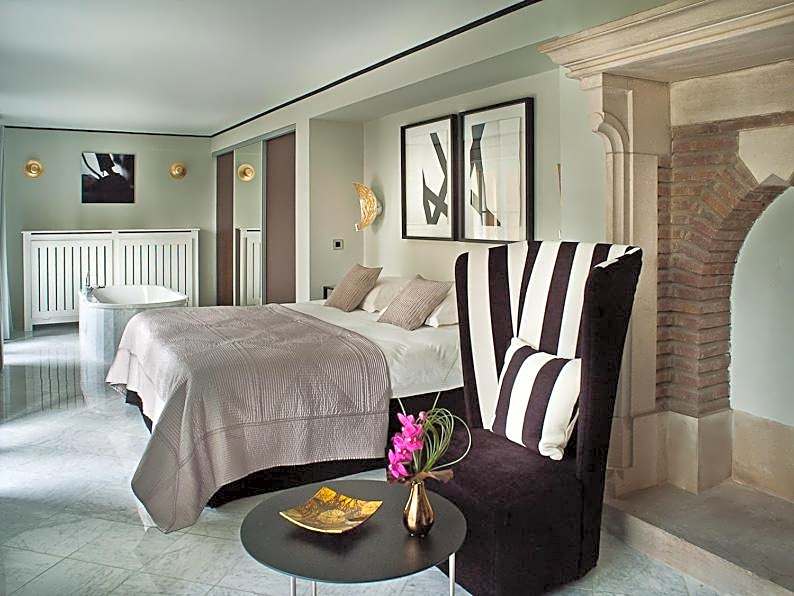 Photo 1 of 3 of Suite, Garden View