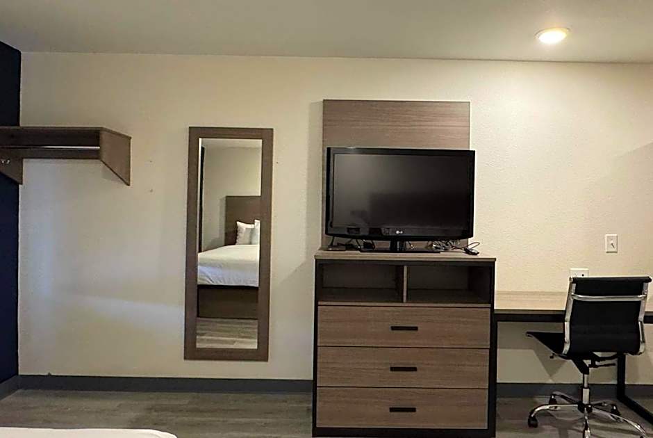Baymont Inn & Suites By Wyndham Dickinson, ND