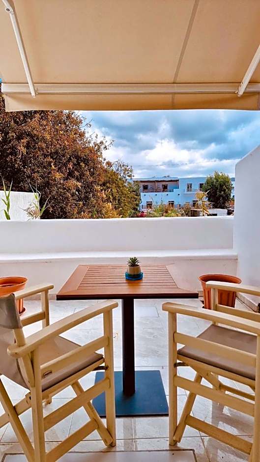 Hotel Dionysis Studios