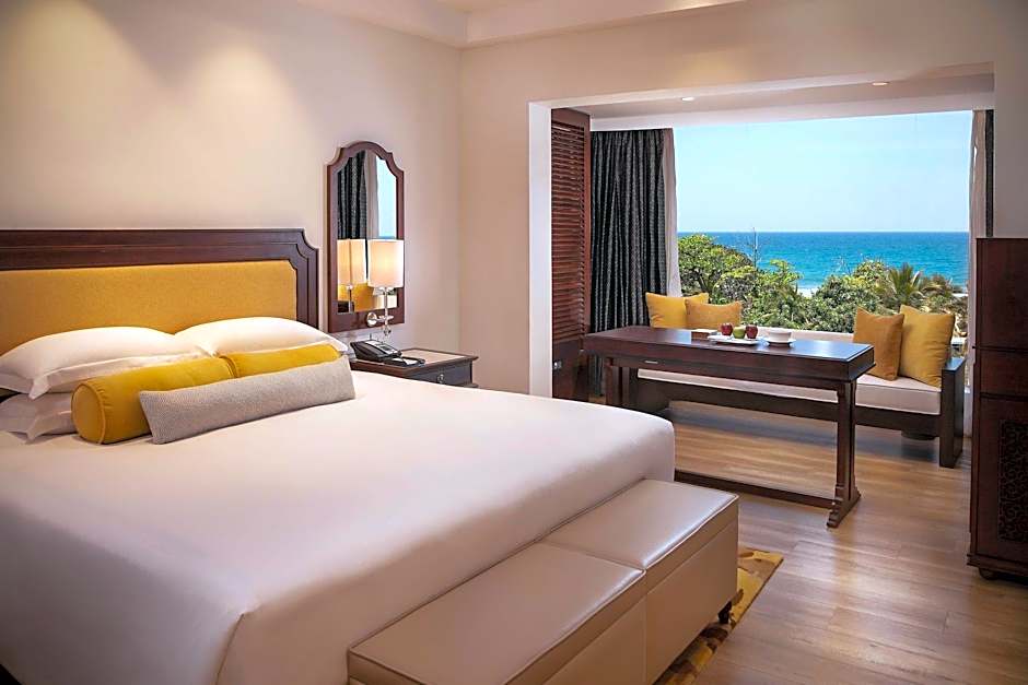 Photo 1 of 4 of Luxury 1 King Bed, Ocean View