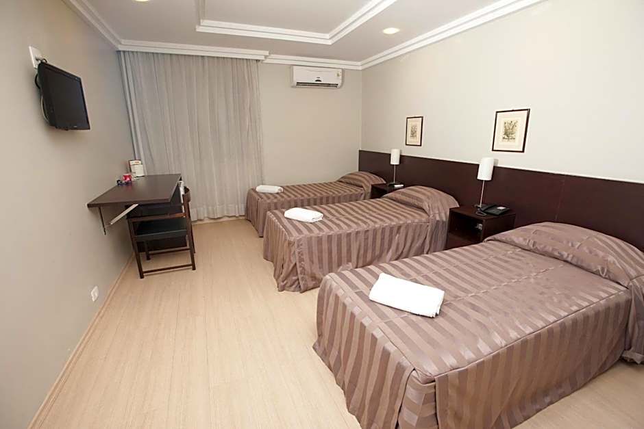 Hotel Plaza Apolo
