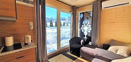 ECO Domek z dużym ogrodem nad strumykiem