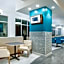 Holiday Inn Express & Suites Panama City Beach - Beachfront By IHG