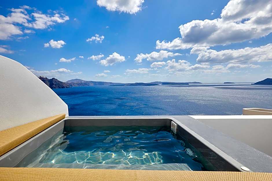 Allure Breeze Suites