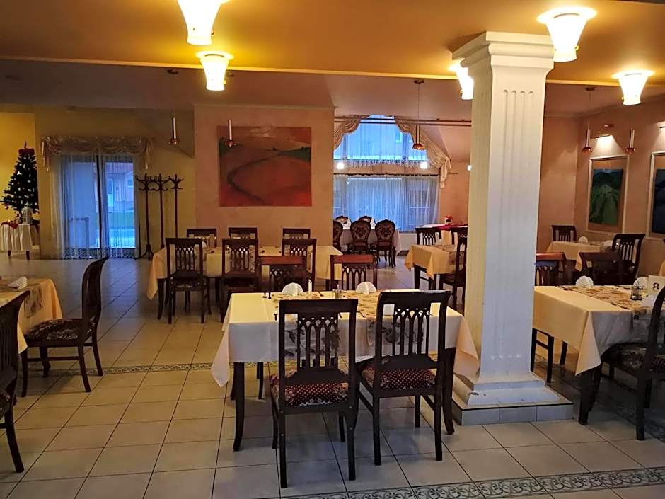 Hotel Mladosť