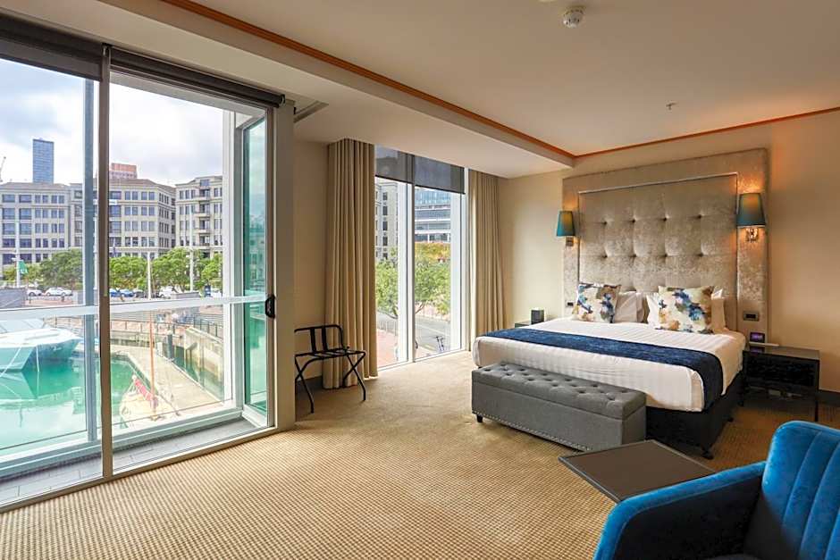 Marsden Viaduct Hotel