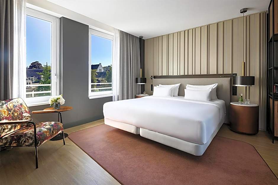 NH Collection Amsterdam Flower Market