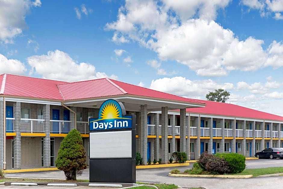 Days Inn by Wyndham Richmond