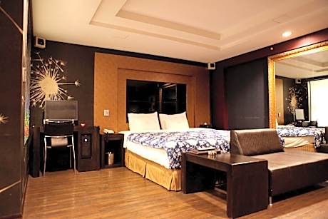 Superior Triple Room