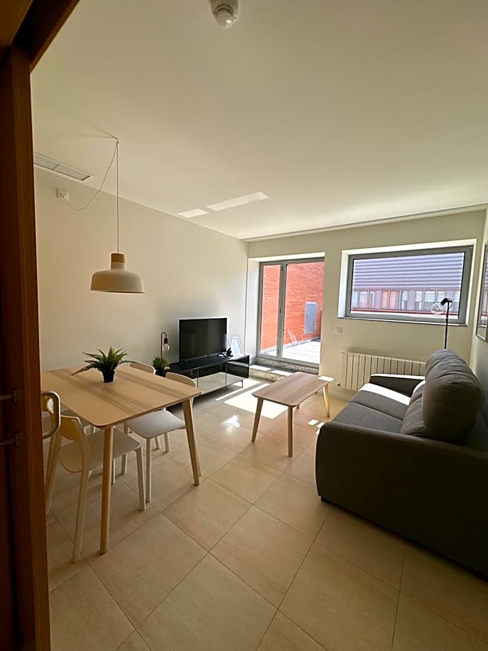 AT home Avenida del Ejercito