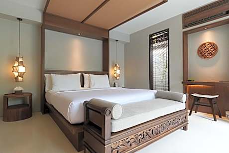 Signature Pool Villa