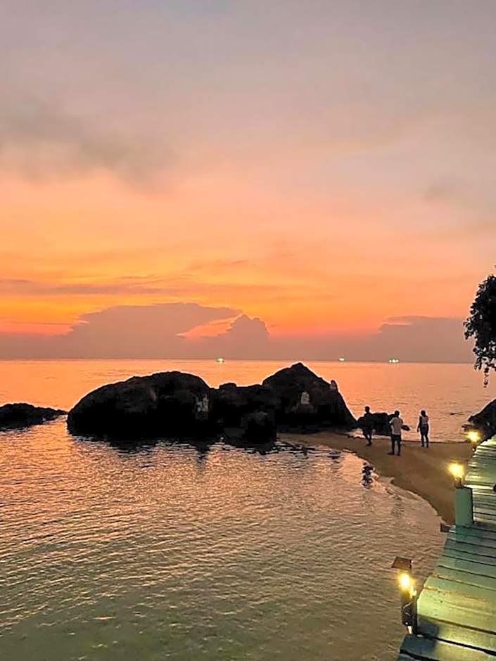 Secret Place Hotel and Restaurant