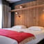 Plan B Hotel - Living Chamonix
