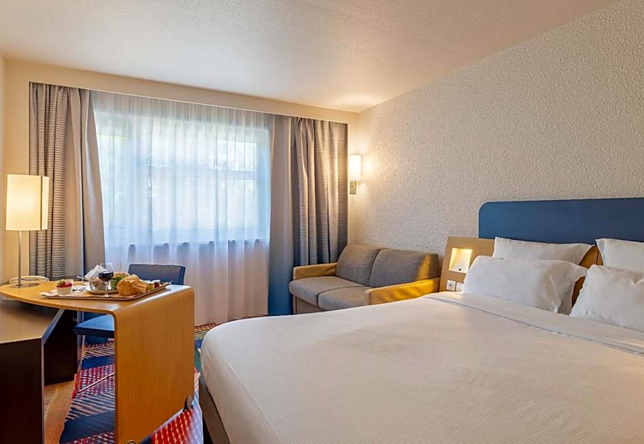 B&B HOTEL Lyon Nord 4 étoiles