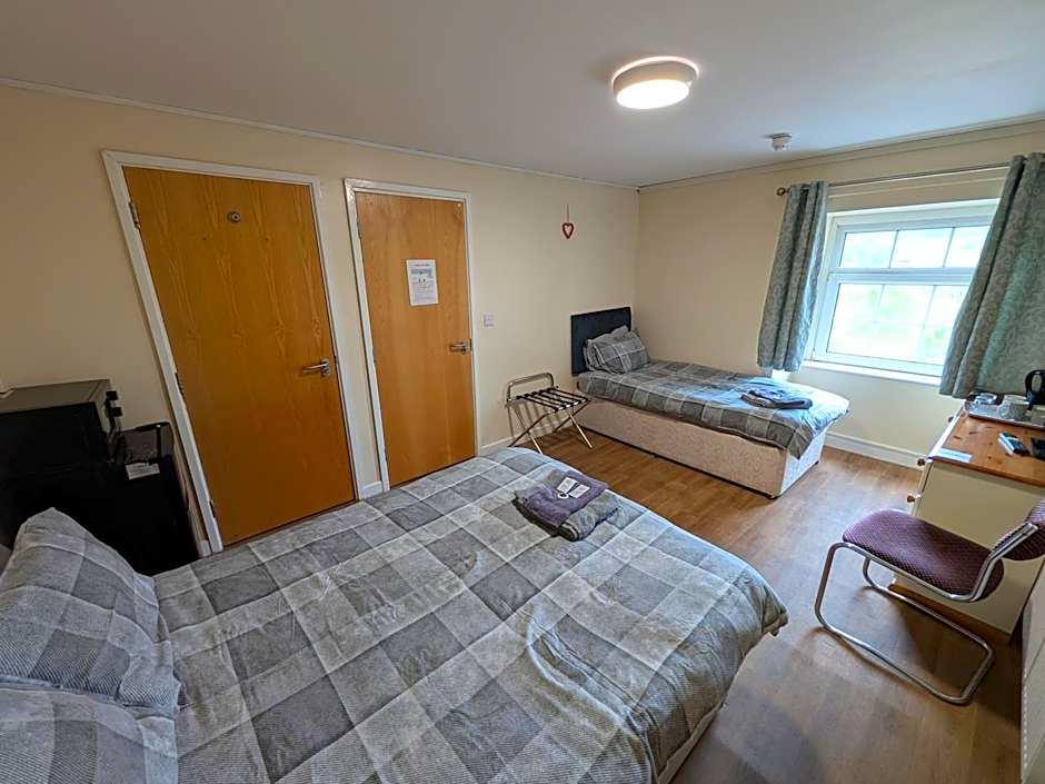 Kings Arms Guest House Ebbw Vale