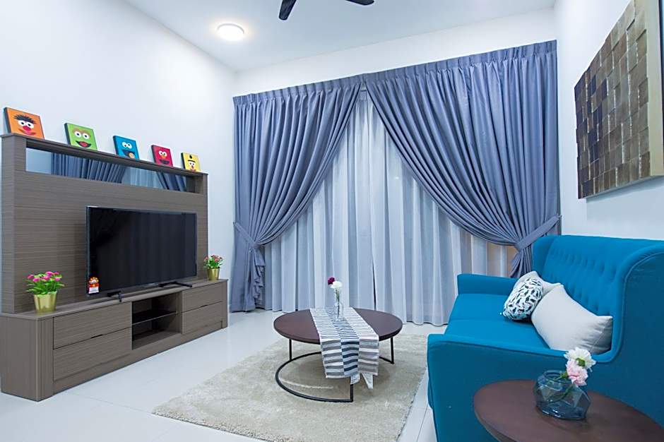 Grand Medini Suites by RR JBcity