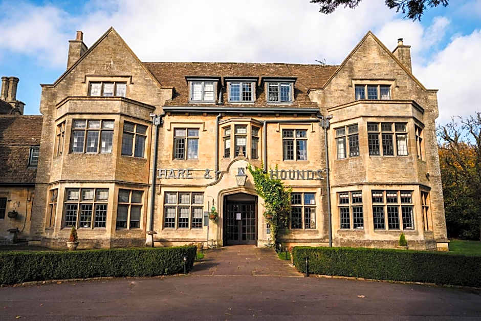 The Hare & Hounds Hotel
