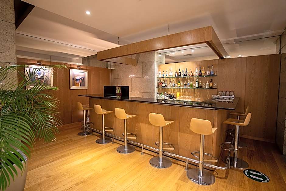 ONTUR OTEL İZMİR