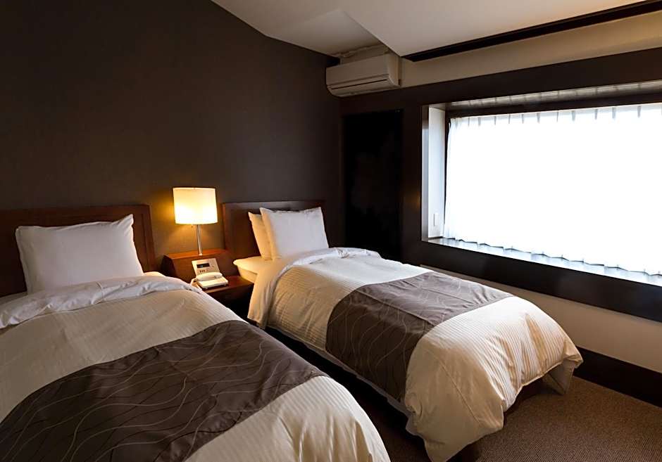 Yatsugatake Kogen Lodge