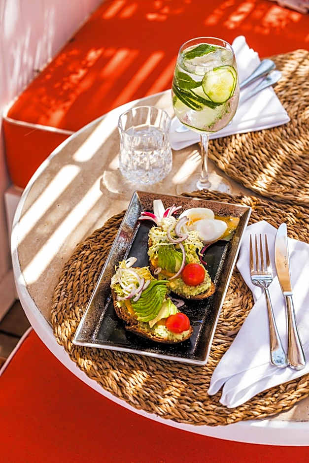 Hôtel La Tartane Saint-Tropez