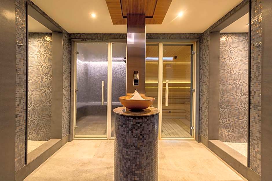 Golden Tulip Istanbul Bayrampasa