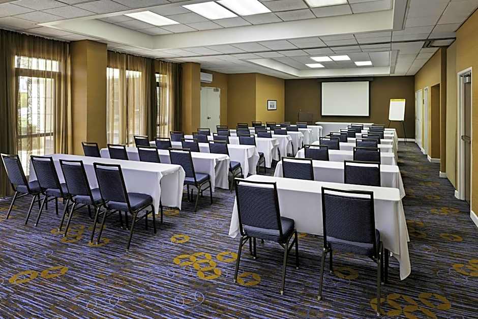 Courtyard by Marriott Riverside UCR/Moreno Valley Area