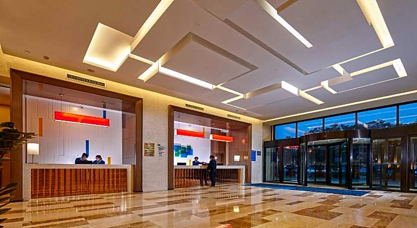 Holiday Inn Express Baoji City Centre By IHG