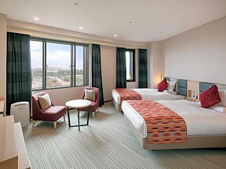 Deluxe Twin Room - Non-Smoking