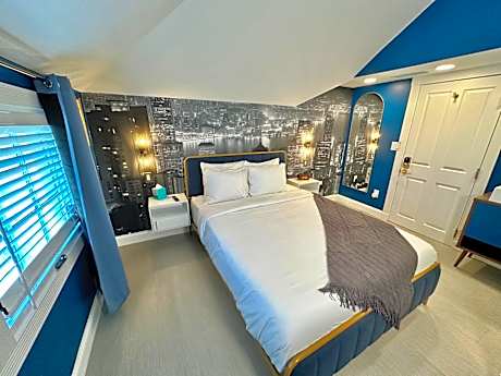 Superior Queen Room