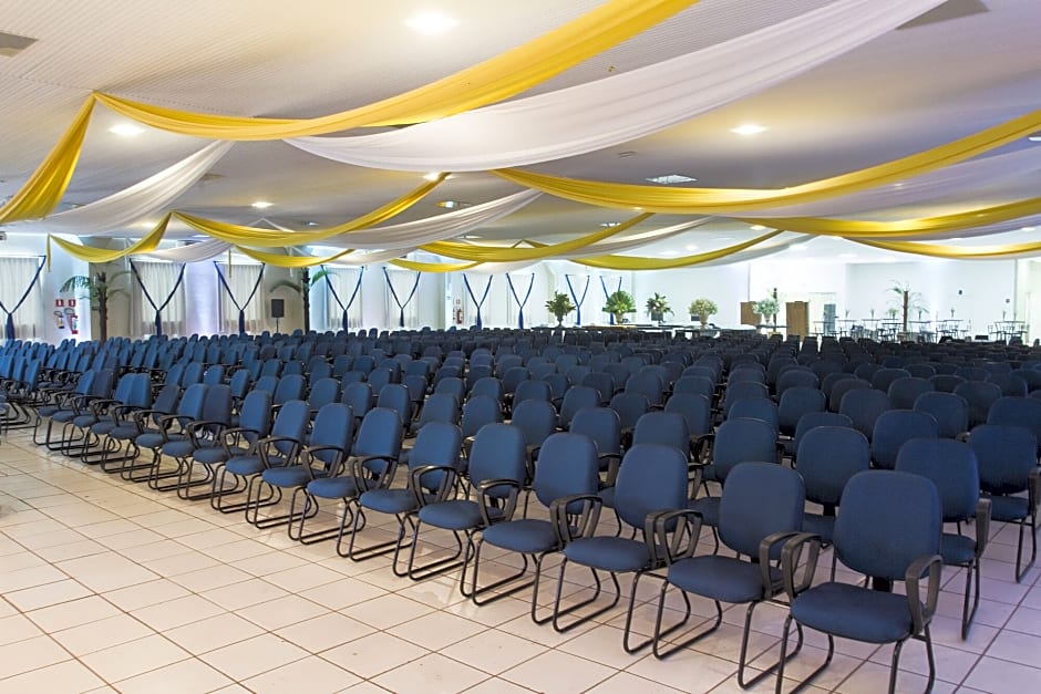 Dan Inn Franca & Convenções