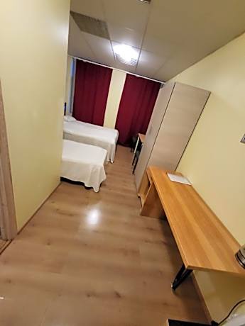 Comfort Triple Room with Shower