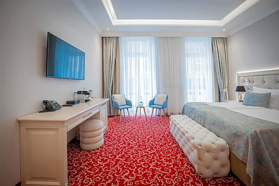 Golden Key Boutique Hotel