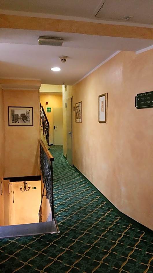 Hotel De Lanzi