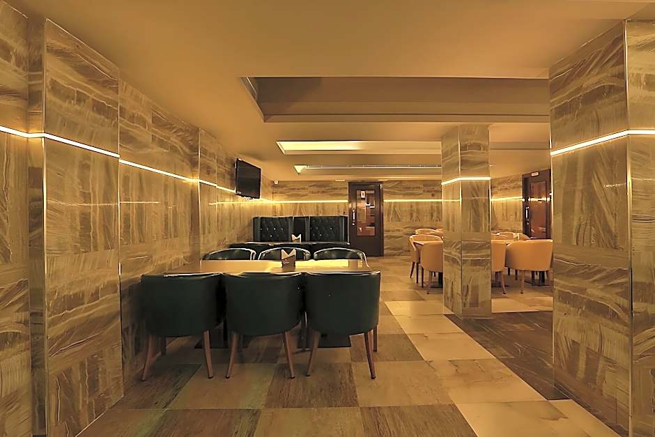 Hotel Luminara A Unit of Elite Tourist Home