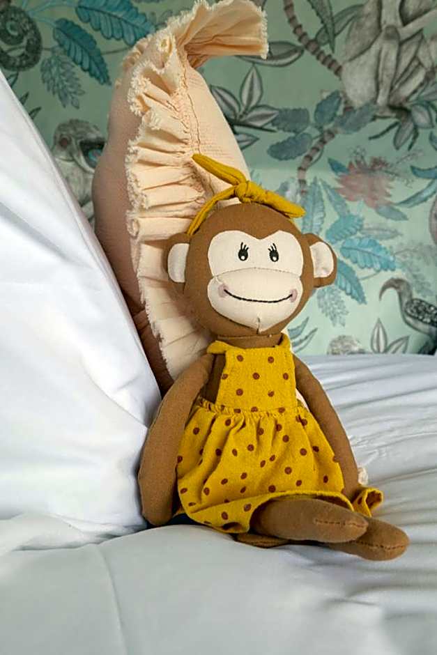 Zenzez Hotel & Lounge