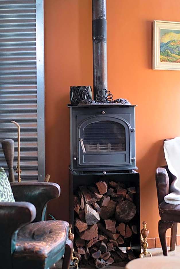 Liedjiesbos Urban Olive Farm