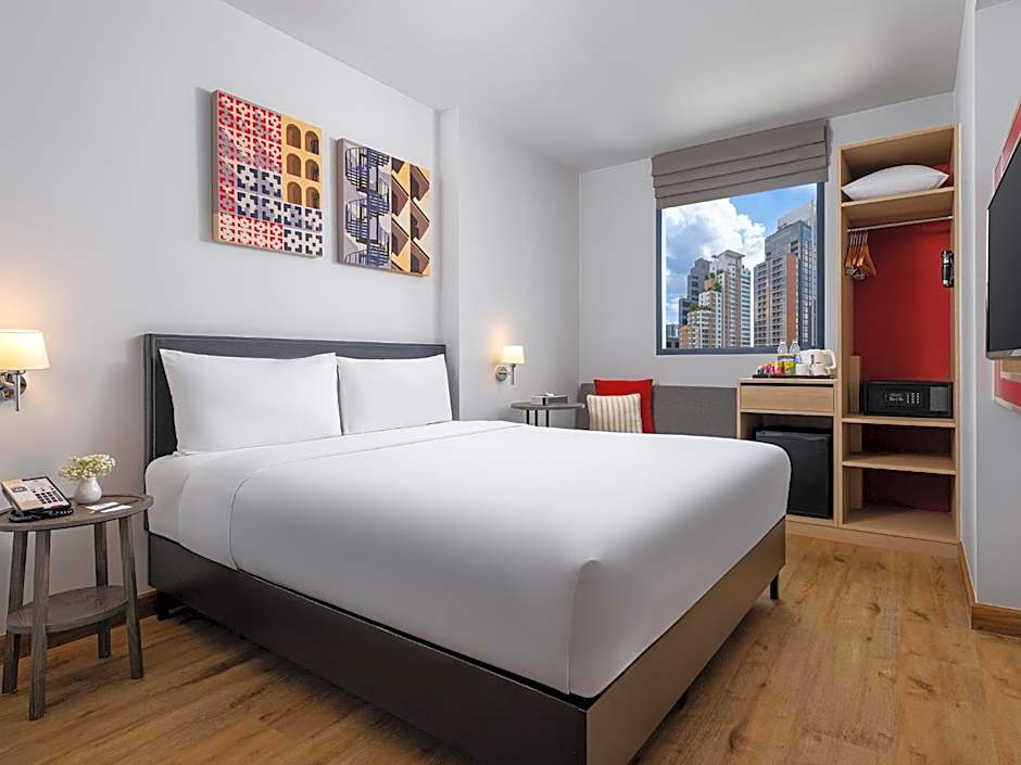 Photo 1 of 11 of Standard 1 Queen Bed