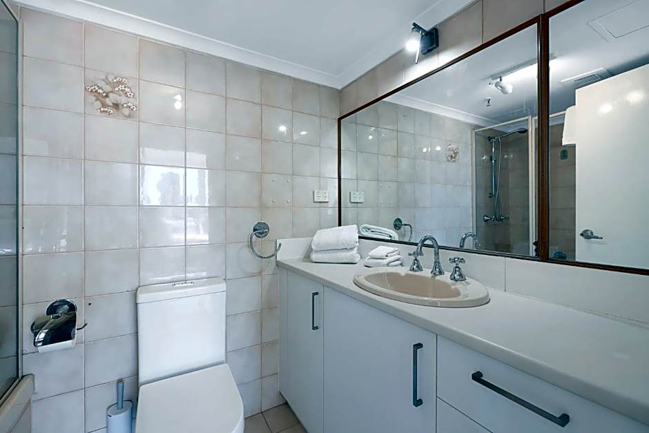 ULTIQA Beach Haven on Broadbeach