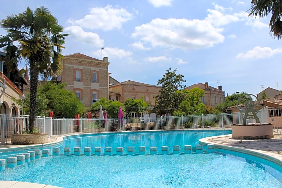 Hôtel Résidence Larroque