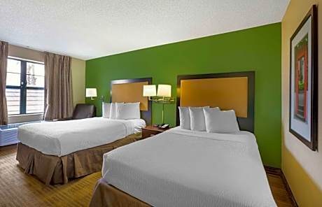 Studio with 2 Double Beds - Non-Smoking