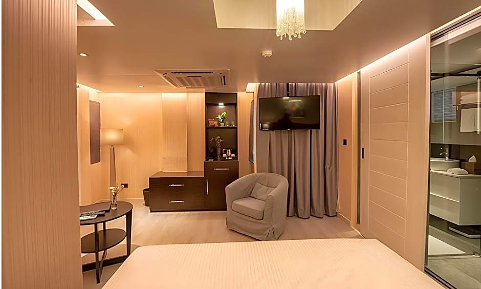 Amina Residency - Luxury Stay