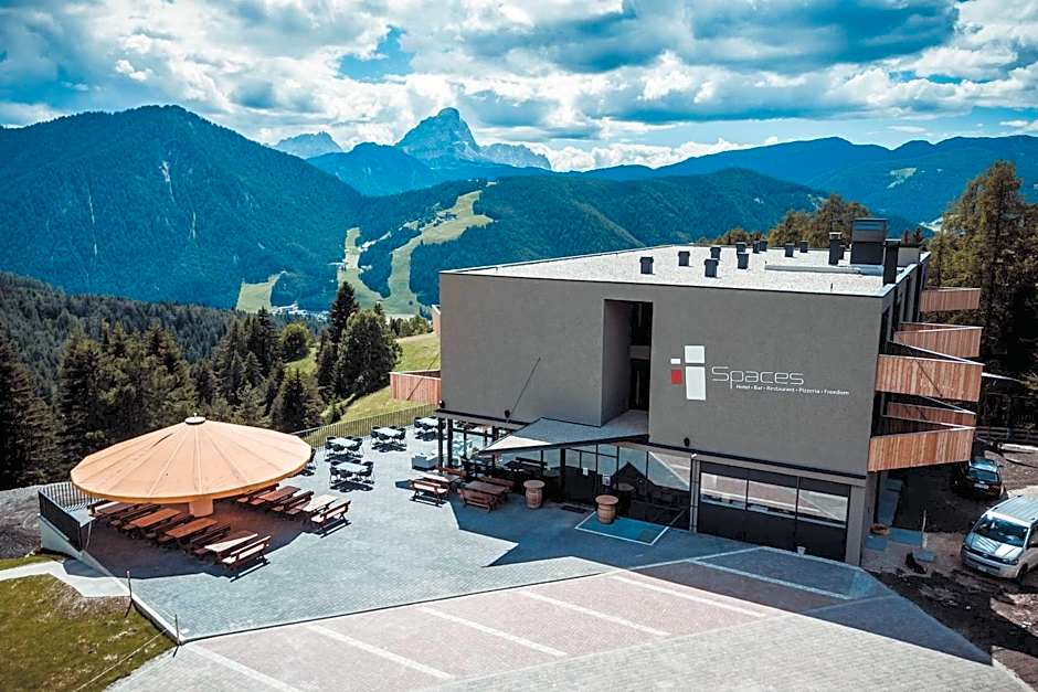 Spaces Hotel