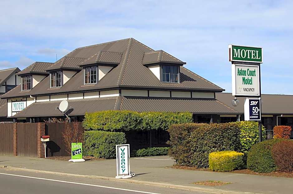 Aston Court Motel