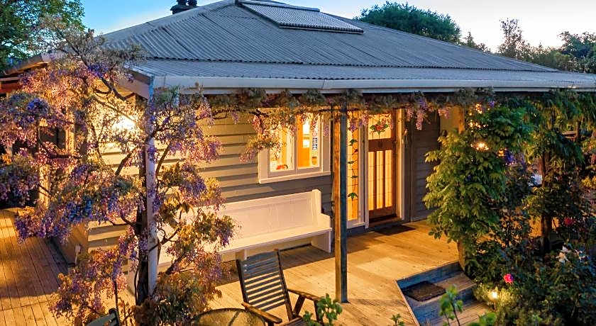 Olde Mill House Bed & Breakfast and Cycle Hire