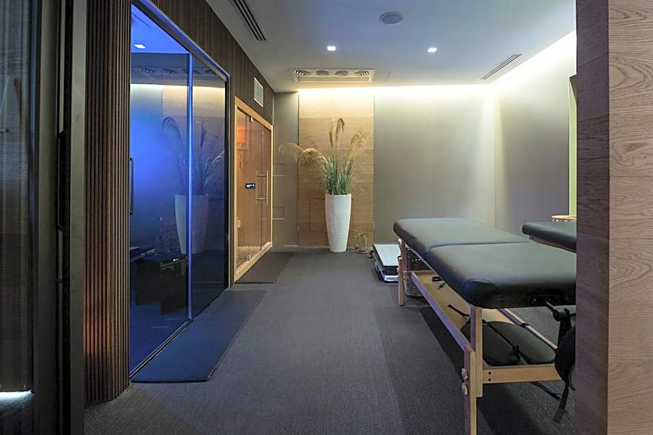 HOTIDAY Olbia Wallure