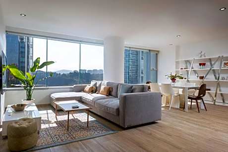 Iluminado Depto Frente al Parque la Mexicana