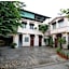 Hotel June Business Bed Breakfast