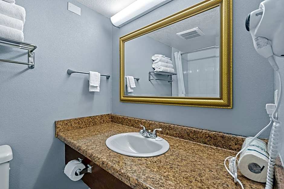 Celebration Suites At Old Town